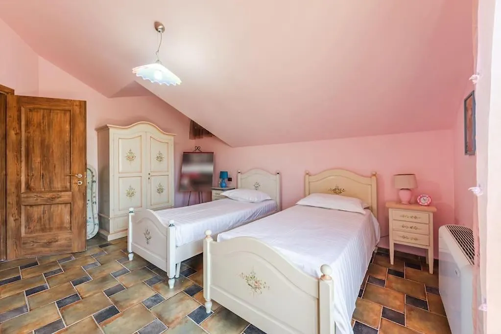 The Antique Villa By Ps Golem  Golem (Tirana)